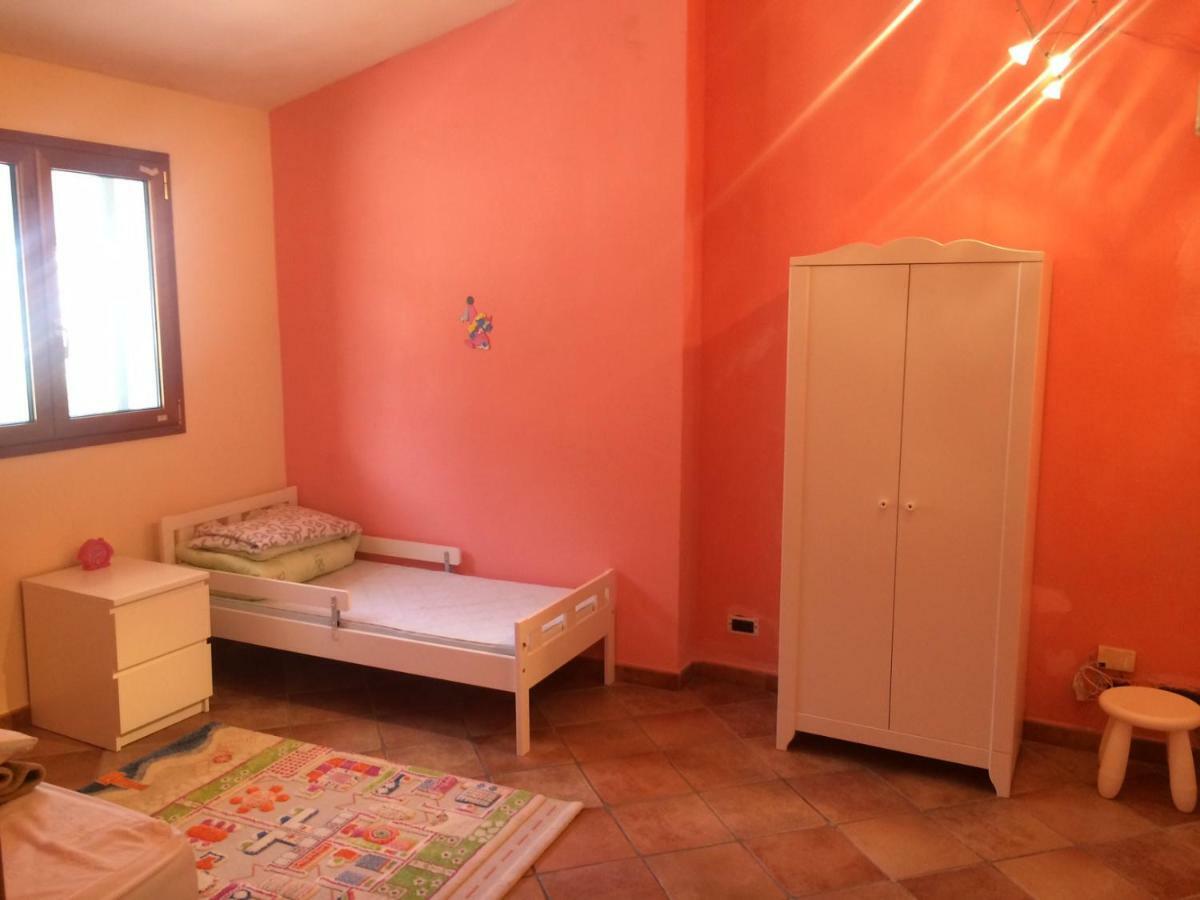 Villa Con Piscina A Imperia, Italy Buitenkant foto